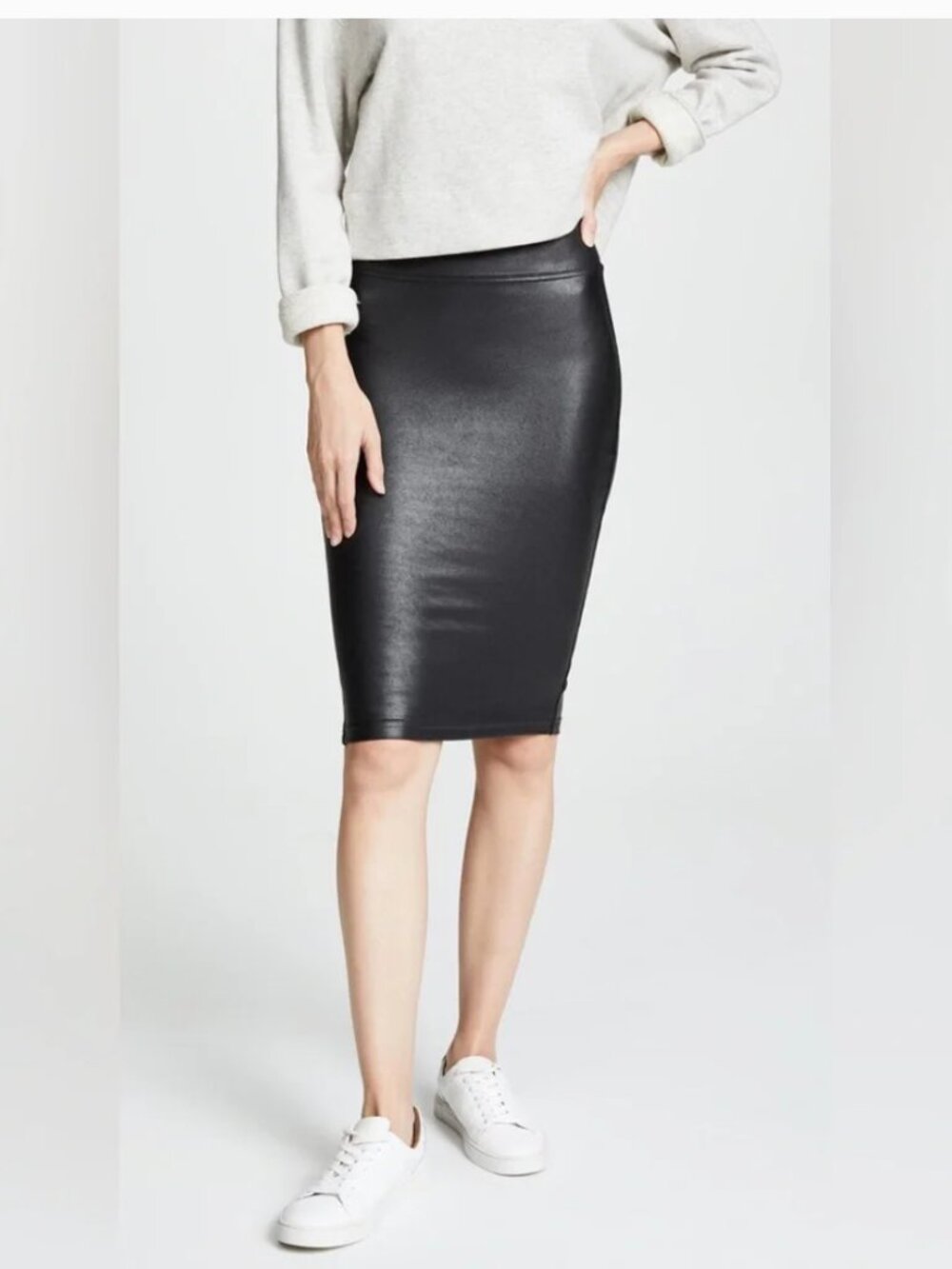 NWOT SPANX Faux Leather Pencil Skirt, Very Black, Size Small